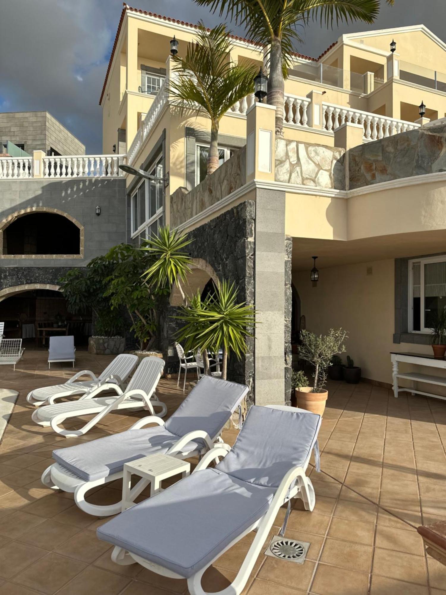 أذيخي Boutique Villa Leicht & Friends المظهر الخارجي الصورة